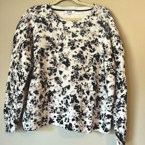 525 Animal Print Sweater‎